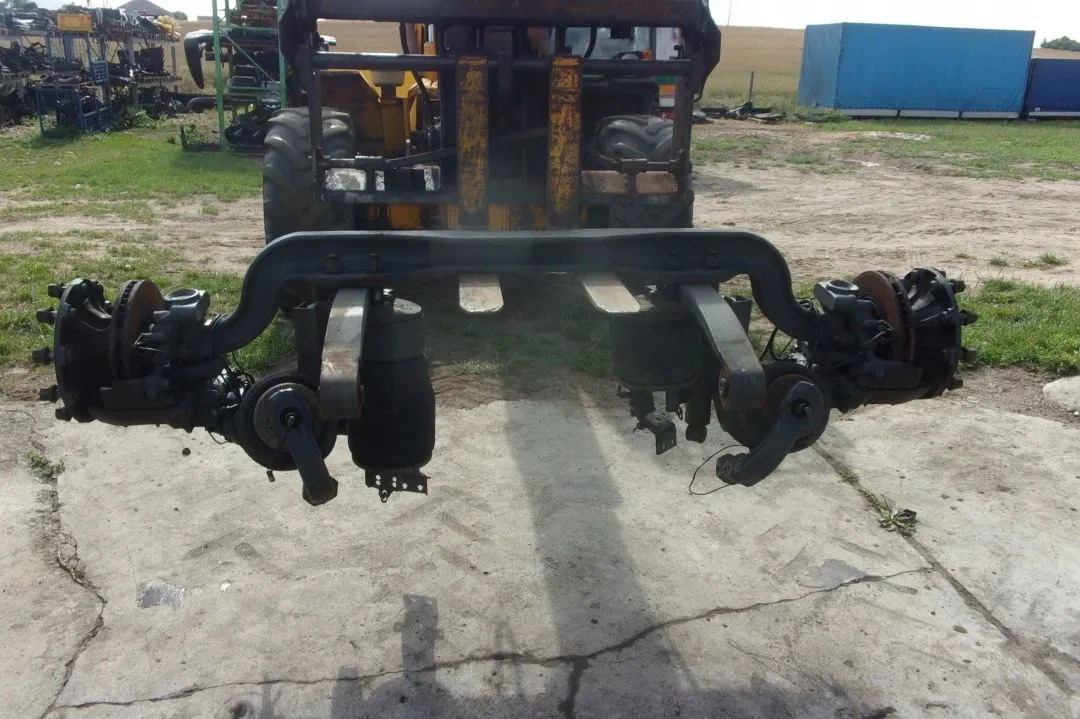 RENAULT OŚ PODNOSZONA PODWIESZANA DŹWIGANA 6x2 RENAULT DXI - Πίσω άξονας για Φορτηγό: φωτογραφία 1 RENAULT OŚ PODNOSZONA PODWIESZANA DŹWIGANA 6x2 RENAULT DXI - Πίσω άξονας για Φορτηγό: φωτογραφία 1