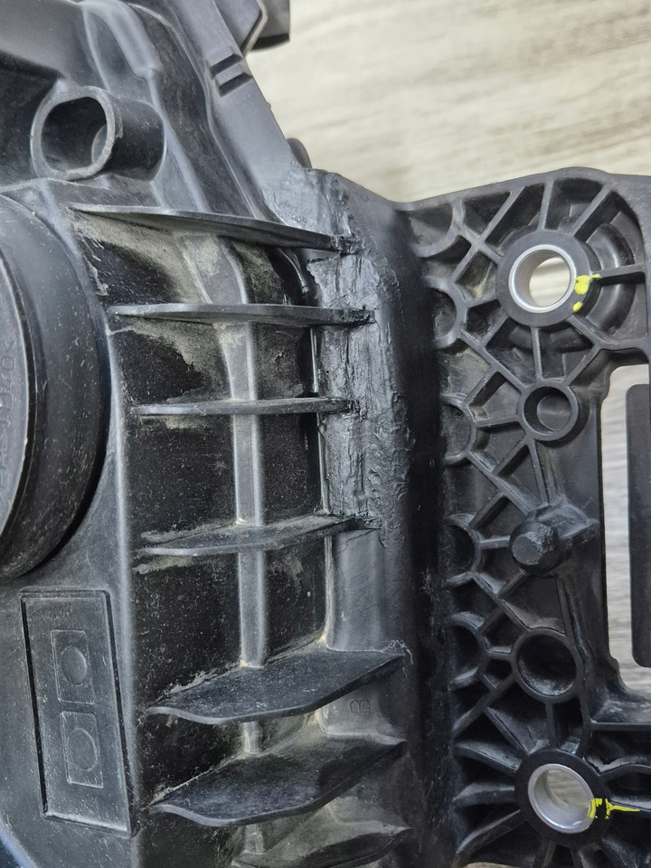 RENAULT REFLEKTOR LAMPA RENAULT RANGE T GAMA T EVOLUTION EVO LED LEWA - Προβολέας για Φορτηγό: φωτογραφία 4 RENAULT REFLEKTOR LAMPA RENAULT RANGE T GAMA T EVOLUTION EVO LED LEWA - Προβολέας για Φορτηγό: φωτογραφία 4