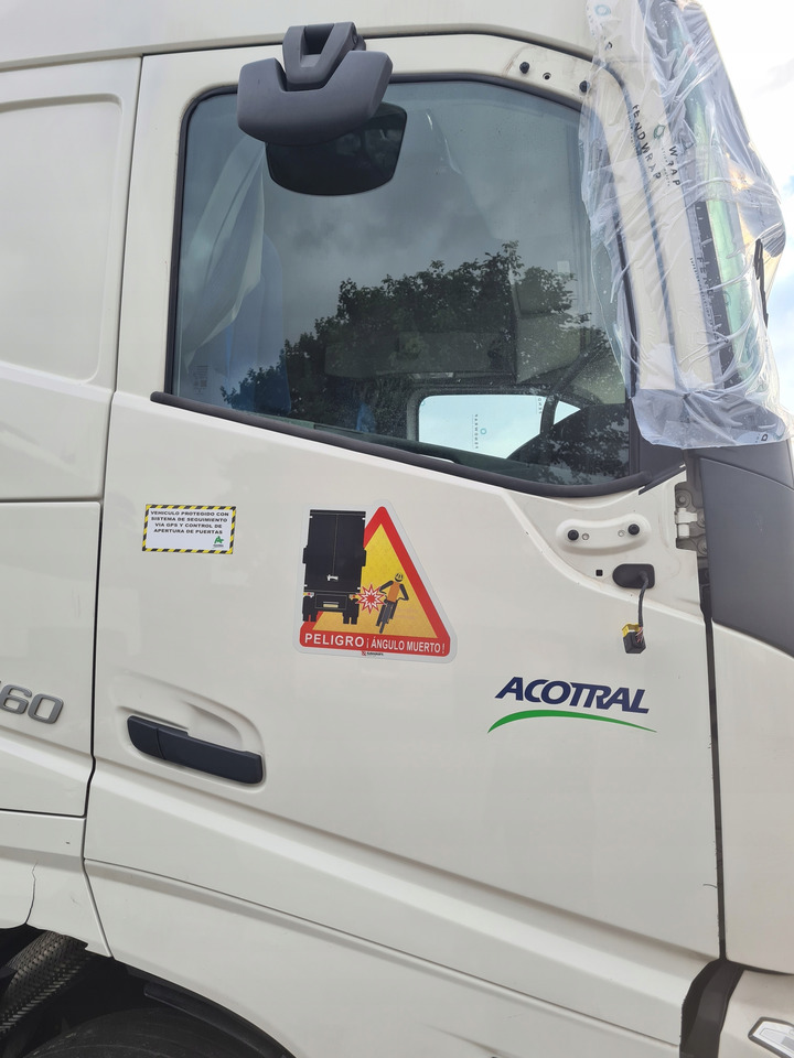 VOLVO DRZWI KOMPLETNE PRAWE VOLVO FH 5 ORYGINAŁ 1103 - Πόρτα και ανταλλακτικά: φωτογραφία 1 VOLVO DRZWI KOMPLETNE PRAWE VOLVO FH 5 ORYGINAŁ 1103 - Πόρτα και ανταλλακτικά: φωτογραφία 1