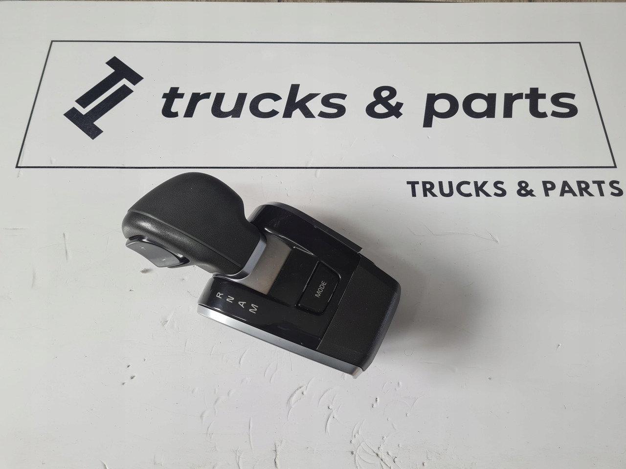 VOLVO JOYSTICK ZMIANY BIEGÓW LEWAREK VOLVO FH 5 FM 5 EURO 6 ORYGINAŁ 22719325 - Λεβιές ταχύτητων για Φορτηγό: φωτογραφία 1 VOLVO JOYSTICK ZMIANY BIEGÓW LEWAREK VOLVO FH 5 FM 5 EURO 6 ORYGINAŁ 22719325 - Λεβιές ταχύτητων για Φορτηγό: φωτογραφία 1