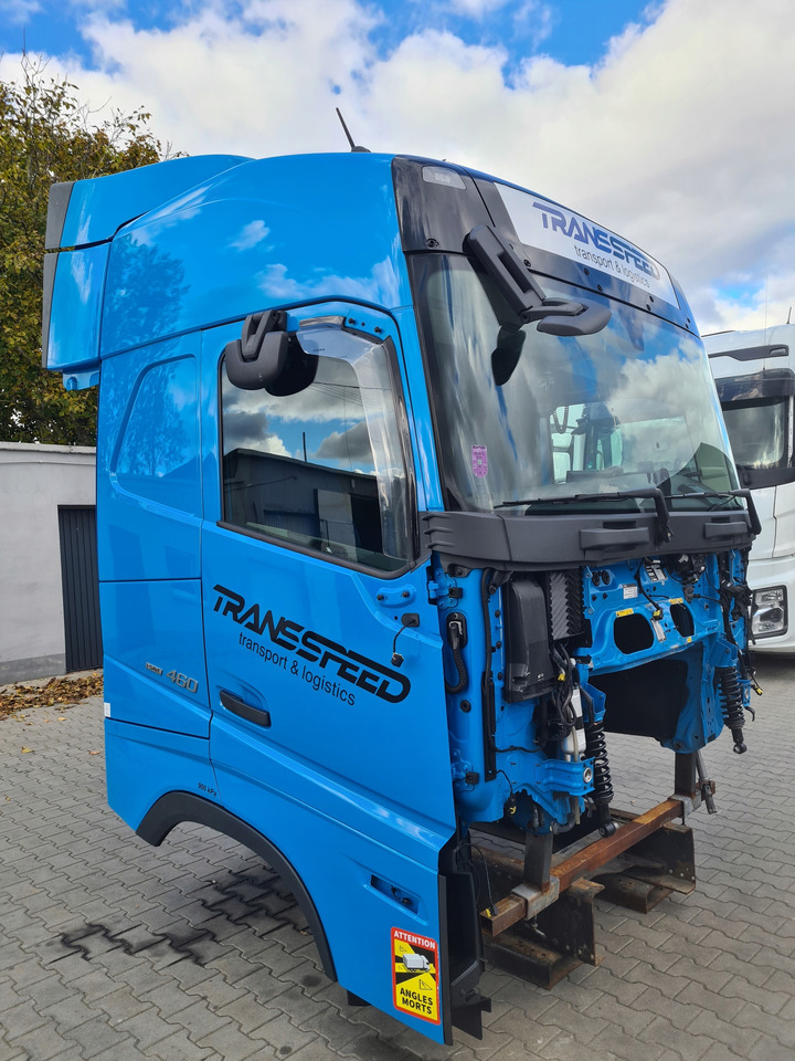 VOLVO KABINA KOMPLETNA VOLVO FH 5 EURO 6 I-SAVE GLOBETROTTER - Καμπίνα για Φορτηγό μουσαμάς: φωτογραφία 1 VOLVO KABINA KOMPLETNA VOLVO FH 5 EURO 6 I-SAVE GLOBETROTTER - Καμπίνα για Φορτηγό μουσαμάς: φωτογραφία 1