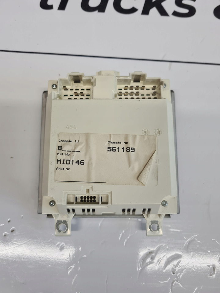 VOLVO PANEL NAWIEWU OGRZEWANIA KLIMATYZACJI VOLVO FH FM 9 13 LIFT - Θέρμανση/ Εξαερισμός για Φορτηγό: φωτογραφία 3 VOLVO PANEL NAWIEWU OGRZEWANIA KLIMATYZACJI VOLVO FH FM 9 13 LIFT - Θέρμανση/ Εξαερισμός για Φορτηγό: φωτογραφία 3