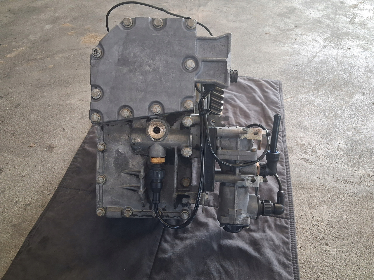 VOLVO RETARDER INTARDER SKRZYNI BIEGÓW I-SHIFT VOLVO FH FM 4 5 RENAULT GAMA T - Κιβώτιο ταχυτήτων και ανταλλακτικά: φωτογραφία 3 VOLVO RETARDER INTARDER SKRZYNI BIEGÓW I-SHIFT VOLVO FH FM 4 5 RENAULT GAMA T - Κιβώτιο ταχυτήτων και ανταλλακτικά: φωτογραφία 3