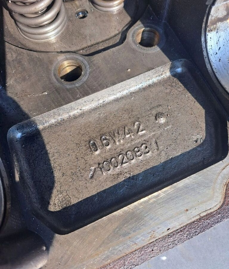 Volvo GŁOWICA SILNIKA FH 16 D16E Volvo - Κυλινδροκεφαλή για Φορτηγό: φωτογραφία 5 Volvo GŁOWICA SILNIKA FH 16 D16E Volvo - Κυλινδροκεφαλή για Φορτηγό: φωτογραφία 5