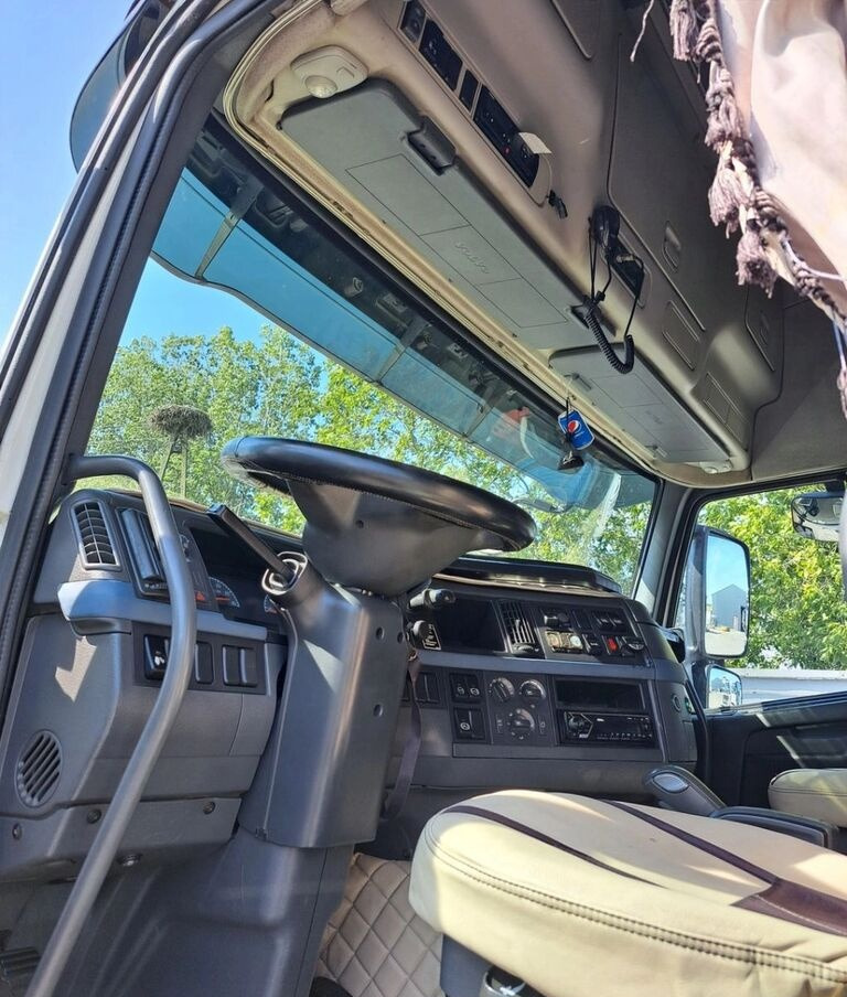 Volvo KOMPLETNA FH 12 13 XL WYSOKA AUTOMAT Volvo Wersja Europejska - Καμπίνα για Φορτηγό: φωτογραφία 2 Volvo KOMPLETNA FH 12 13 XL WYSOKA AUTOMAT Volvo Wersja Europejska - Καμπίνα για Φορτηγό: φωτογραφία 2
