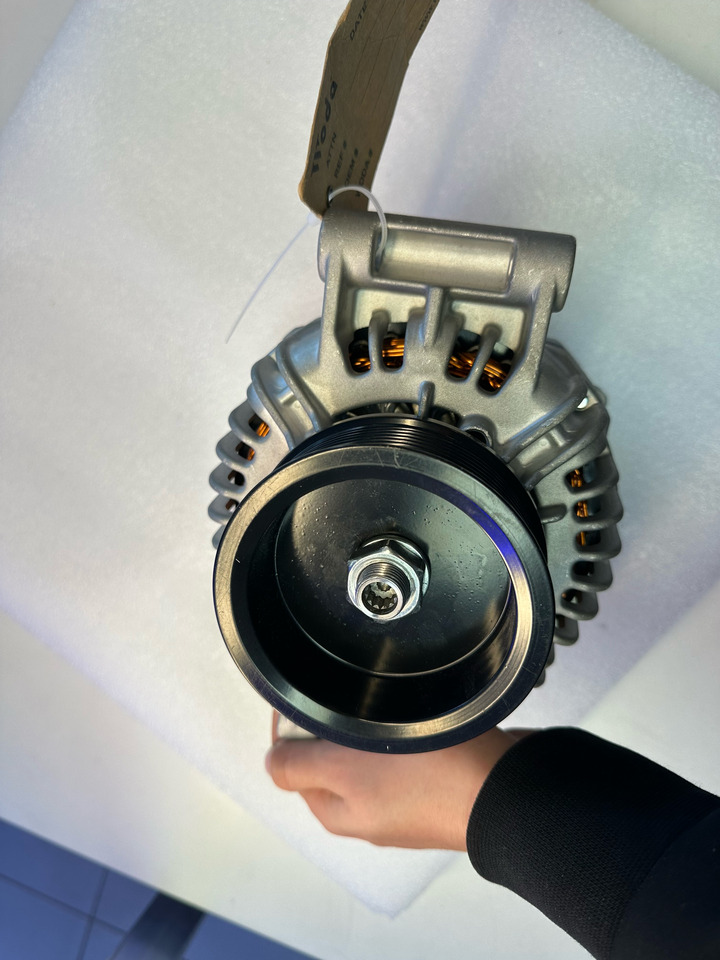 Woda Mercedes-Benz - Δυναμό για Ελαφρύ επαγγελματικό: φωτογραφία 3 Woda Mercedes-Benz - Δυναμό για Ελαφρύ επαγγελματικό: φωτογραφία 3