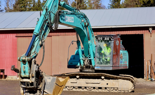 Kobelco SK300 LC-11 - Ερπυστριοφόρος εκσκαφέας: φωτογραφία 3 Kobelco SK300 LC-11 - Ερπυστριοφόρος εκσκαφέας: φωτογραφία 3
