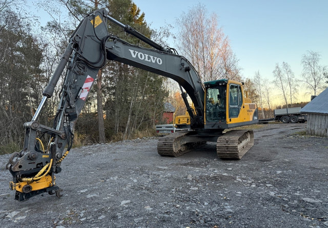 VolvoEC210 BLC - Ερπυστριοφόρος εκσκαφέας: φωτογραφία 2 VolvoEC210 BLC - Ερπυστριοφόρος εκσκαφέας: φωτογραφία 2