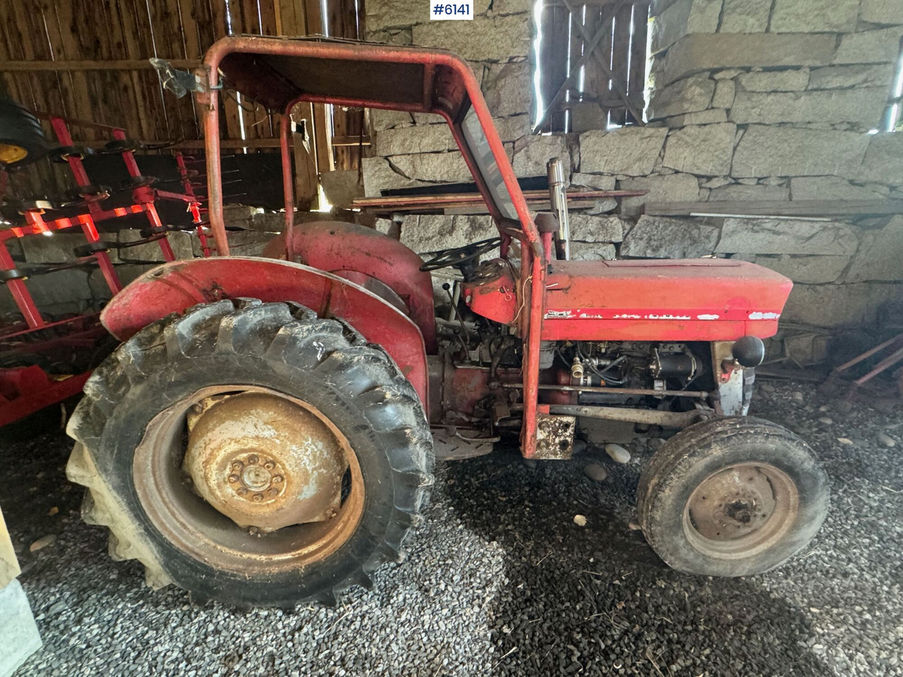 1967 Massey Ferguson 135. WATCH VIDEO! - Τρακτέρ: φωτογραφία 2 1967 Massey Ferguson 135. WATCH VIDEO! - Τρακτέρ: φωτογραφία 2