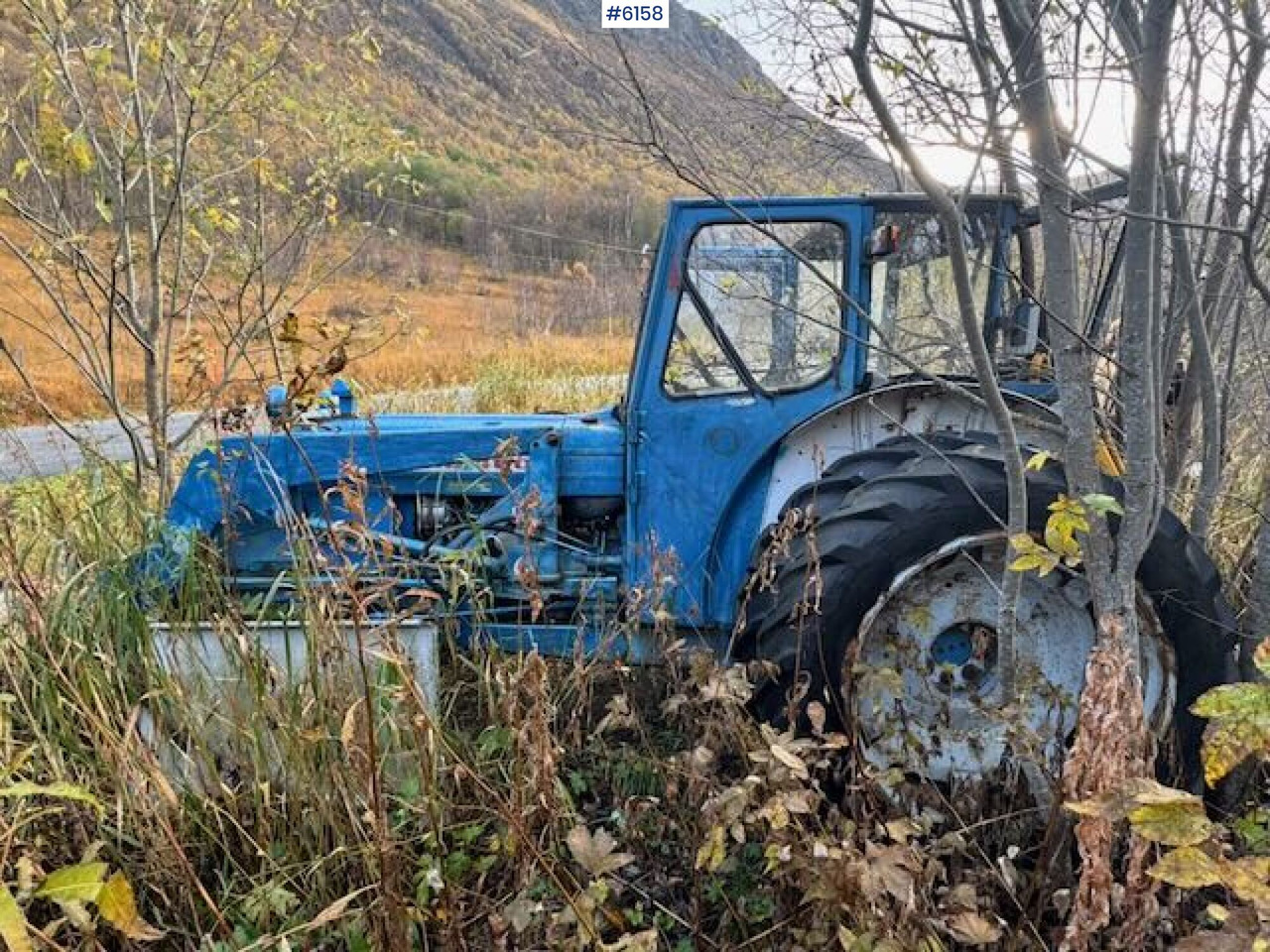 1973 Ford 4000 tractor backhoe. Repair.object - Τρακτέρ: φωτογραφία 2 1973 Ford 4000 tractor backhoe. Repair.object - Τρακτέρ: φωτογραφία 2