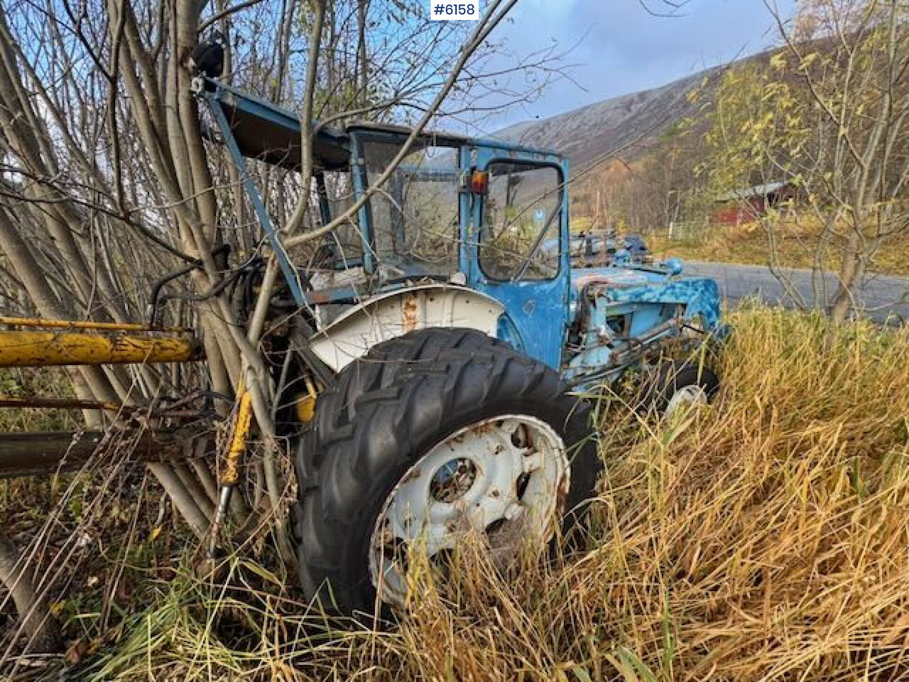 1973 Ford 4000 tractor backhoe. Repair.object - Τρακτέρ: φωτογραφία 4 1973 Ford 4000 tractor backhoe. Repair.object - Τρακτέρ: φωτογραφία 4