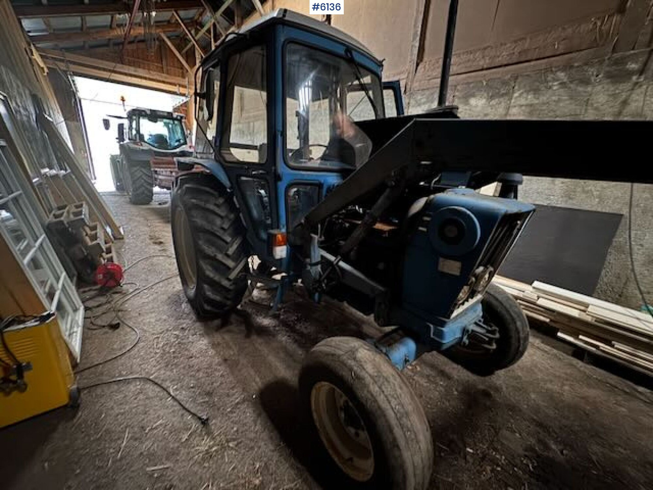 1981 Ford 4600 with front loader! - Τρακτέρ: φωτογραφία 2 1981 Ford 4600 with front loader! - Τρακτέρ: φωτογραφία 2