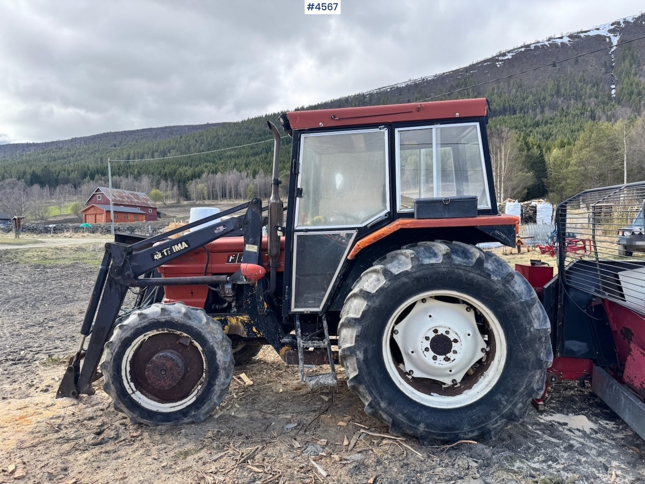 1982 Fiat 640DT Tractor w/ Front loader. - Τρακτέρ: φωτογραφία 1 1982 Fiat 640DT Tractor w/ Front loader. - Τρακτέρ: φωτογραφία 1