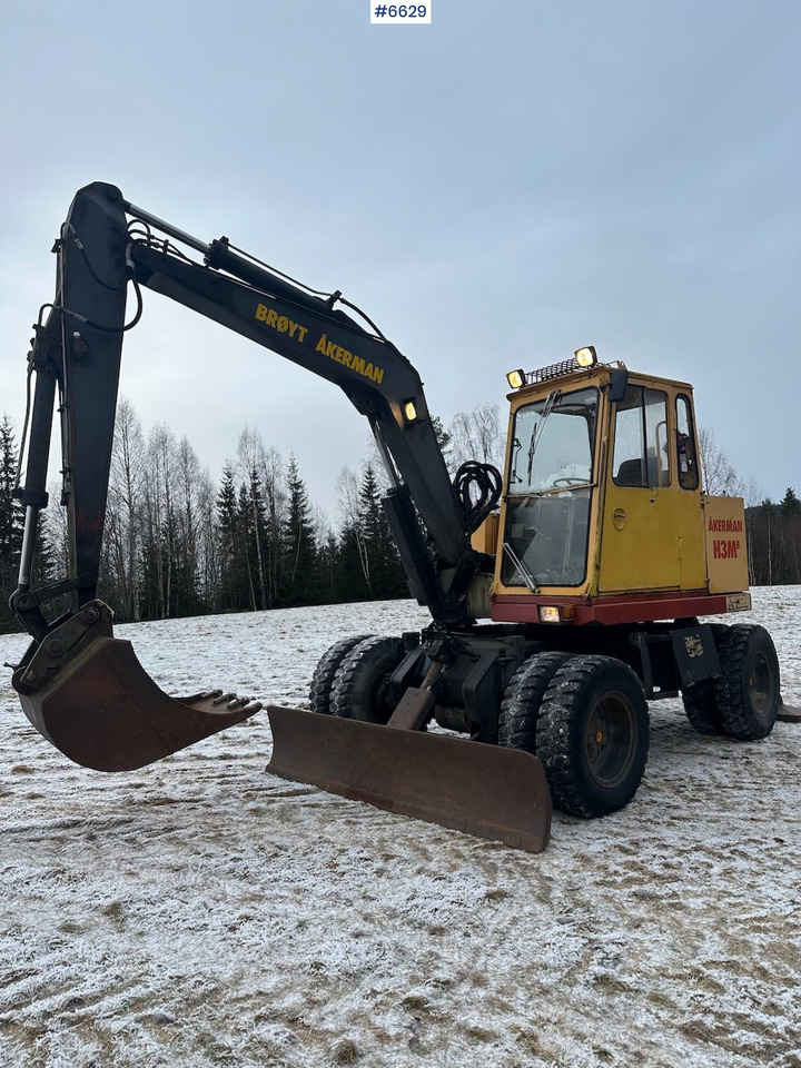 Εκσκαφέας 1987 Åkerman H3M Wheel excavator w/ 4 buckets.: φωτογραφία 7