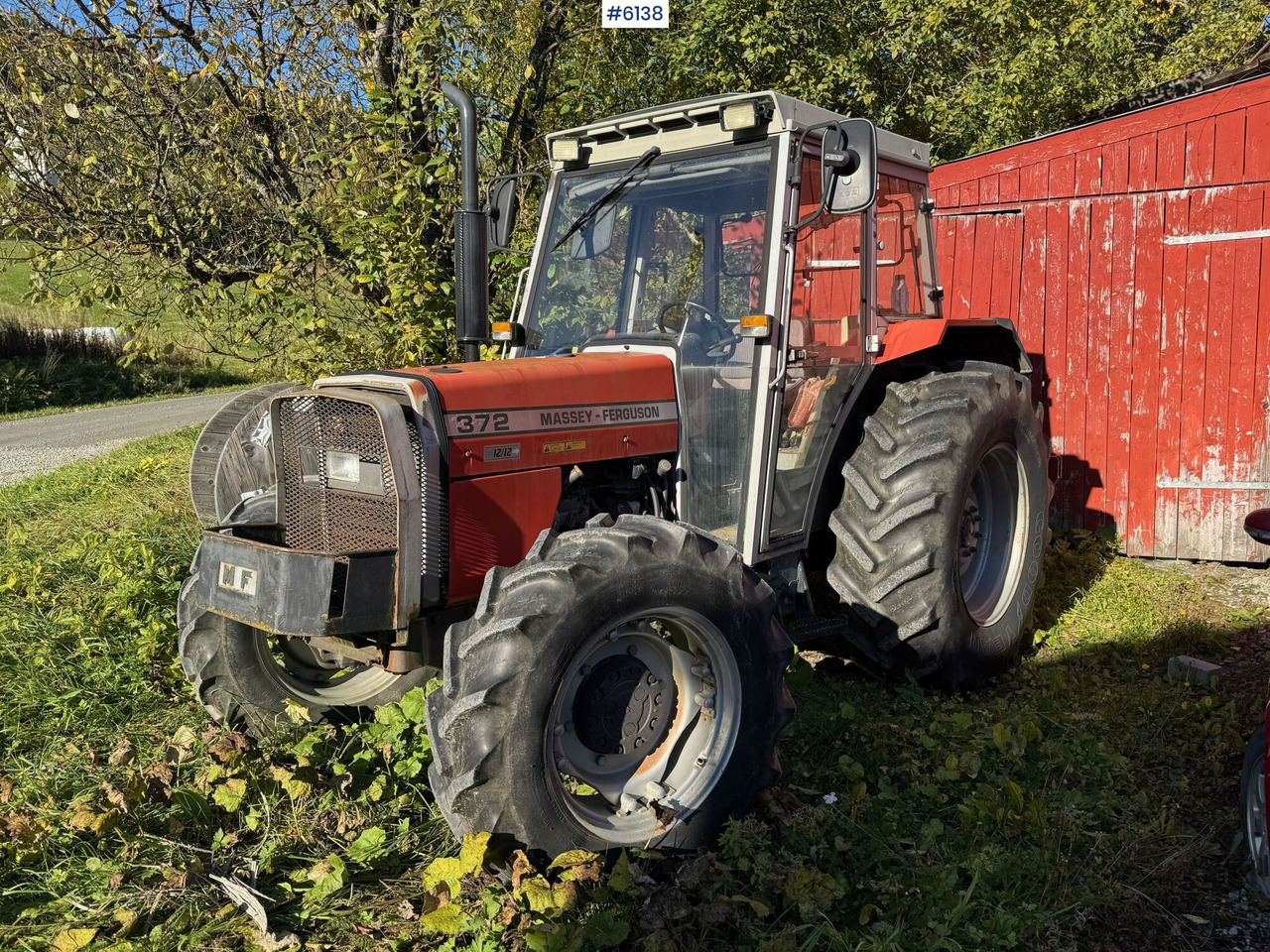 1992 Massey Ferguson 372 - Τρακτέρ: φωτογραφία 2 1992 Massey Ferguson 372 - Τρακτέρ: φωτογραφία 2