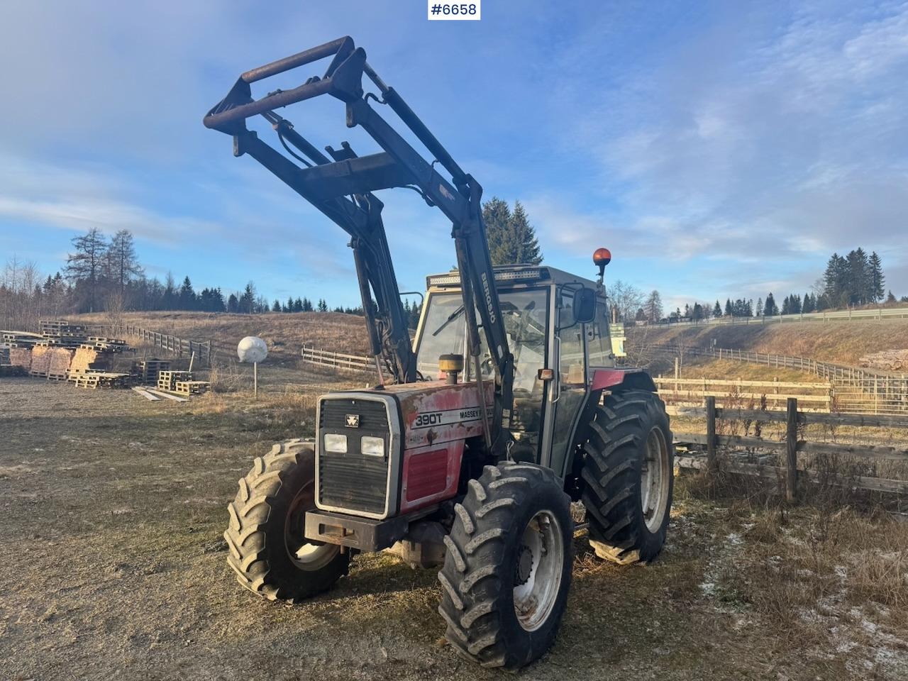 1995 Massey Ferguson 390T w/ Front Loader. - Τρακτέρ: φωτογραφία 1 1995 Massey Ferguson 390T w/ Front Loader. - Τρακτέρ: φωτογραφία 1