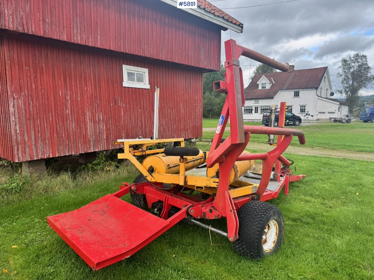 1997 Tellefsdal AW4000 round bale wrapper - Σανού και κτηνοτροφικά μηχανήματα: φωτογραφία 4 1997 Tellefsdal AW4000 round bale wrapper - Σανού και κτηνοτροφικά μηχανήματα: φωτογραφία 4
