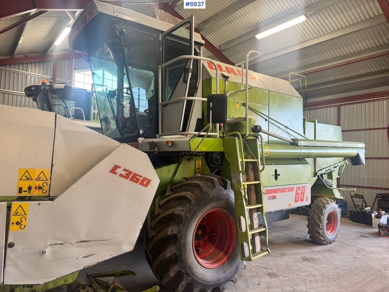 1999 Claas Dominator 68 S combine harvester with twin wheels. Well-maintained / Recently upgraded! - Θεριζοαλωνιστική μηχανή: φωτογραφία 3 1999 Claas Dominator 68 S combine harvester with twin wheels. Well-maintained / Recently upgraded! - Θεριζοαλωνιστική μηχανή: φωτογραφία 3