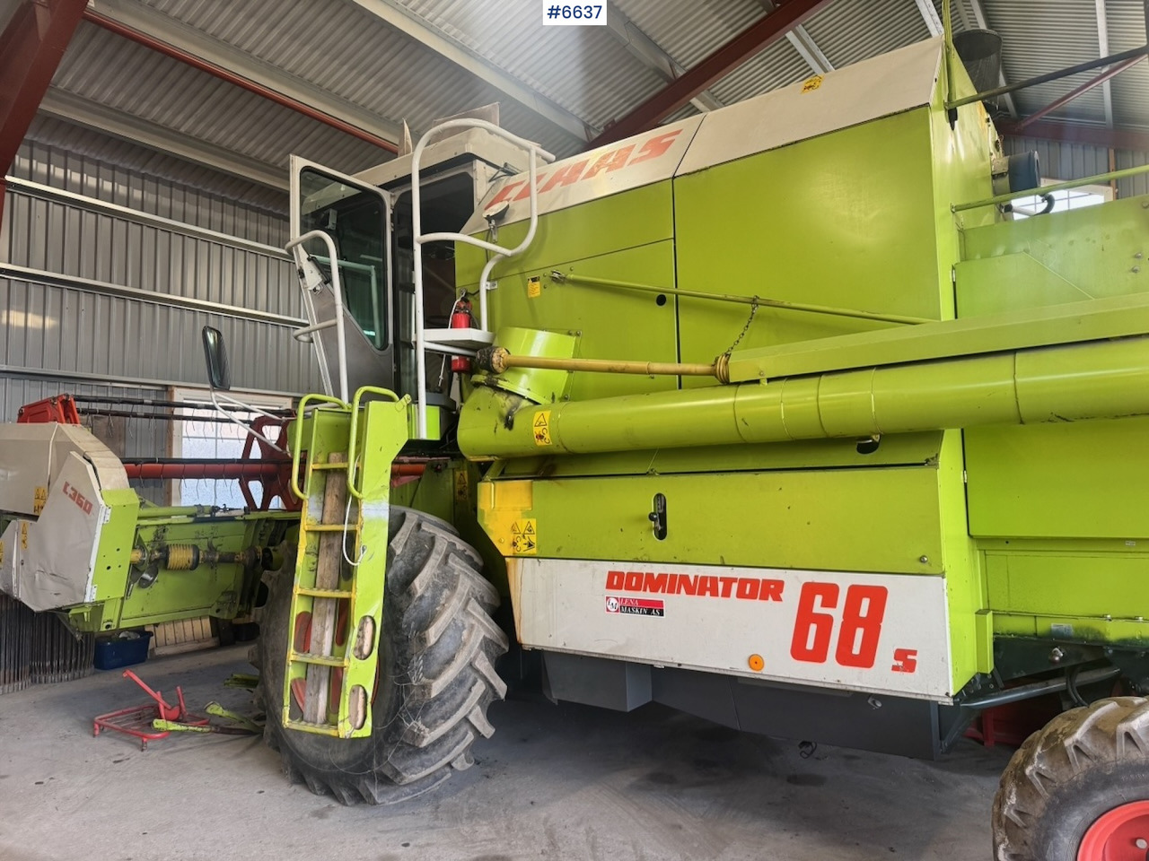1999 Claas Dominator 68 S combine harvester with twin wheels. Well-maintained / Recently upgraded! - Θεριζοαλωνιστική μηχανή: φωτογραφία 5 1999 Claas Dominator 68 S combine harvester with twin wheels. Well-maintained / Recently upgraded! - Θεριζοαλωνιστική μηχανή: φωτογραφία 5