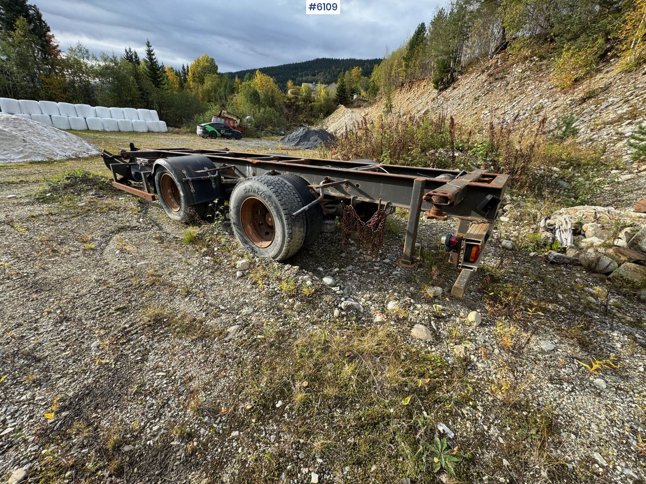 2002 Istrail container trailer. Repair object. - Ρυμούλκα με χαμηλό δάπεδο: φωτογραφία 4 2002 Istrail container trailer. Repair object. - Ρυμούλκα με χαμηλό δάπεδο: φωτογραφία 4