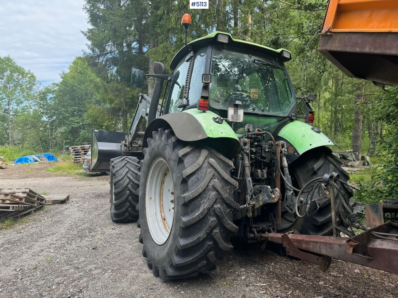 Τρακτέρ 2004 Deutz-Fahr Agrotron TTV 1130 w/ front loader: φωτογραφία 25