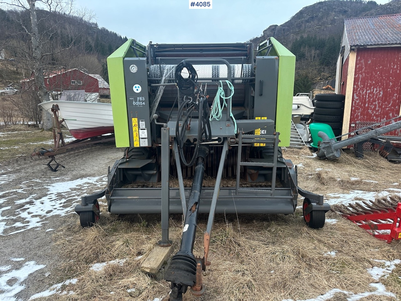 2008 Claas Rollant 354 Rotocut round baler. small repair object - Σανού και κτηνοτροφικά μηχανήματα: φωτογραφία 2 2008 Claas Rollant 354 Rotocut round baler. small repair object - Σανού και κτηνοτροφικά μηχανήματα: φωτογραφία 2