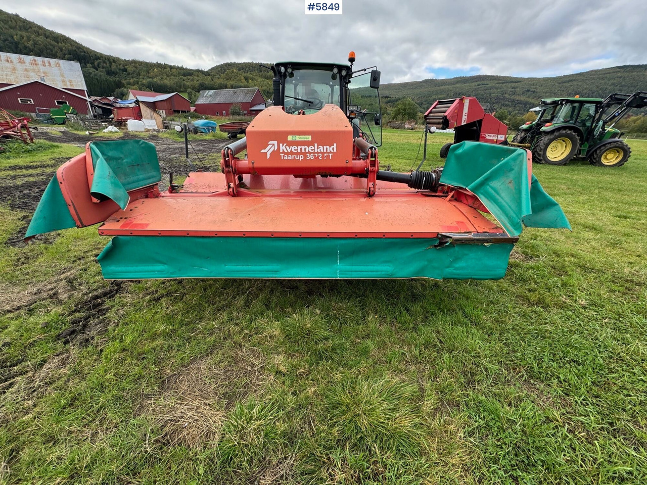 2010 Kverneland 3632FT frontslåmaskin. SE VIDEO! - Σανού και κτηνοτροφικά μηχανήματα: φωτογραφία 4 2010 Kverneland 3632FT frontslåmaskin. SE VIDEO! - Σανού και κτηνοτροφικά μηχανήματα: φωτογραφία 4