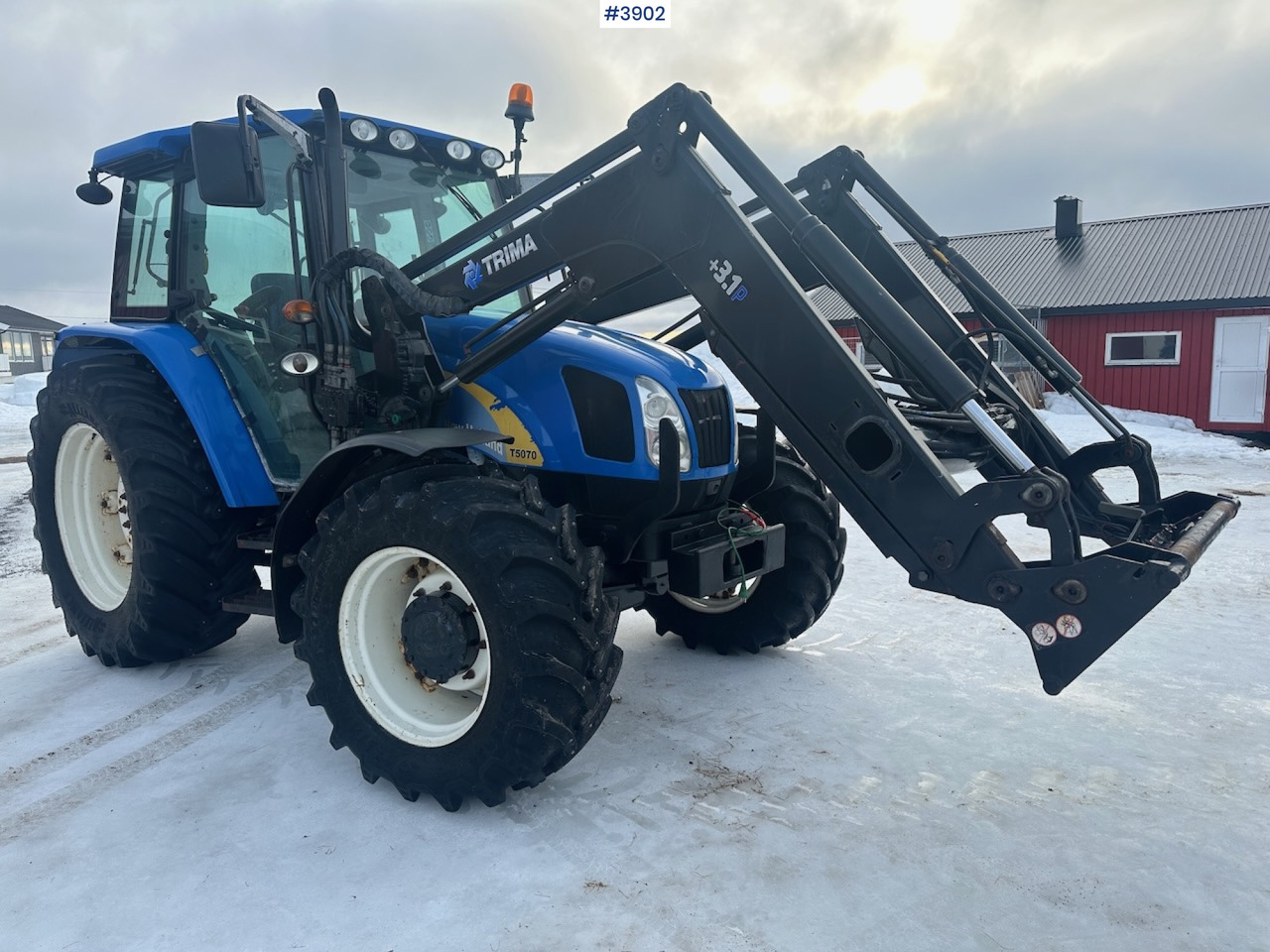 2011 New Holland T5070 4x4 m/ frontlaster - Τρακτέρ: φωτογραφία 2 2011 New Holland T5070 4x4 m/ frontlaster - Τρακτέρ: φωτογραφία 2