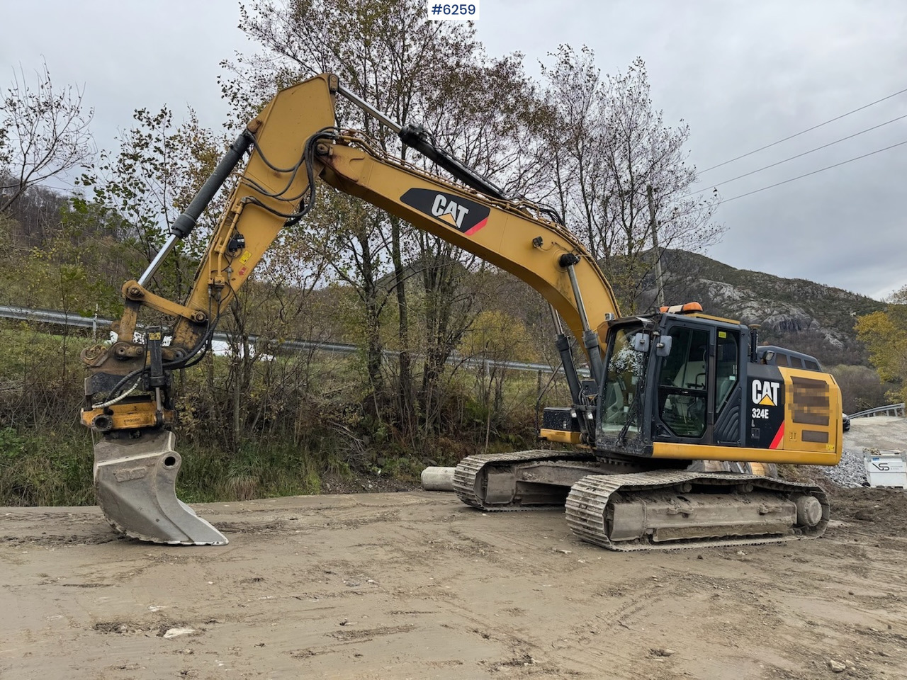 2012 Cat 324 E w/ rotor tilt, sanding bucket and digging bucket. - Ερπυστριοφόρος εκσκαφέας: φωτογραφία 1 2012 Cat 324 E w/ rotor tilt, sanding bucket and digging bucket. - Ερπυστριοφόρος εκσκαφέας: φωτογραφία 1