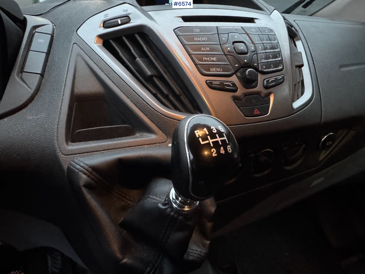 Βαν 2013 Ford Transit Custom. Replaced engine.: φωτογραφία 13 Βαν 2013 Ford Transit Custom. Replaced engine.: φωτογραφία 13