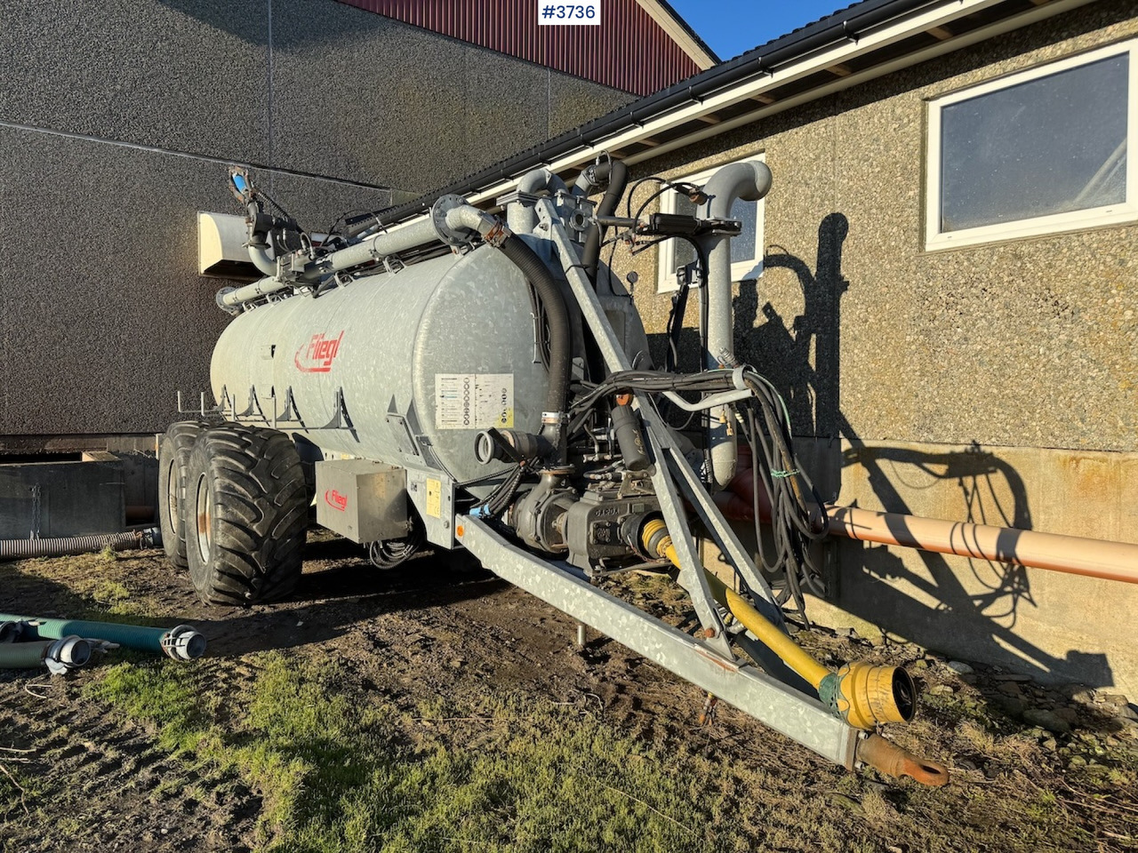 2017 Fliegl VFW 10600 Tandem w/lots of equipment - Κοπροδιανομέας υγρής κοπριάς: φωτογραφία 4 2017 Fliegl VFW 10600 Tandem w/lots of equipment - Κοπροδιανομέας υγρής κοπριάς: φωτογραφία 4