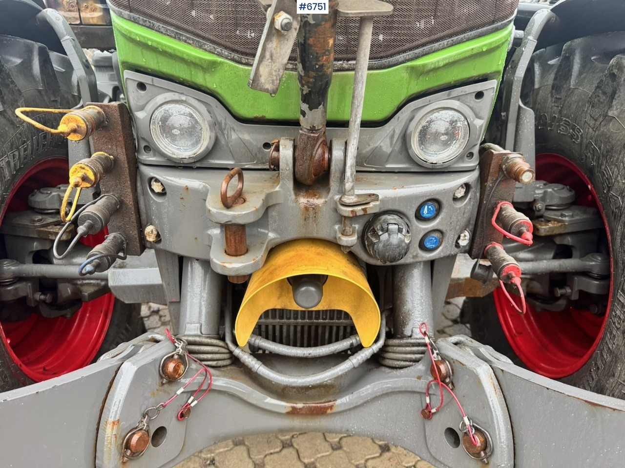 Τρακτέρ 2019 Fendt 313 Vario w/ Front hydraulics and 2 sets of tires.: φωτογραφία 9