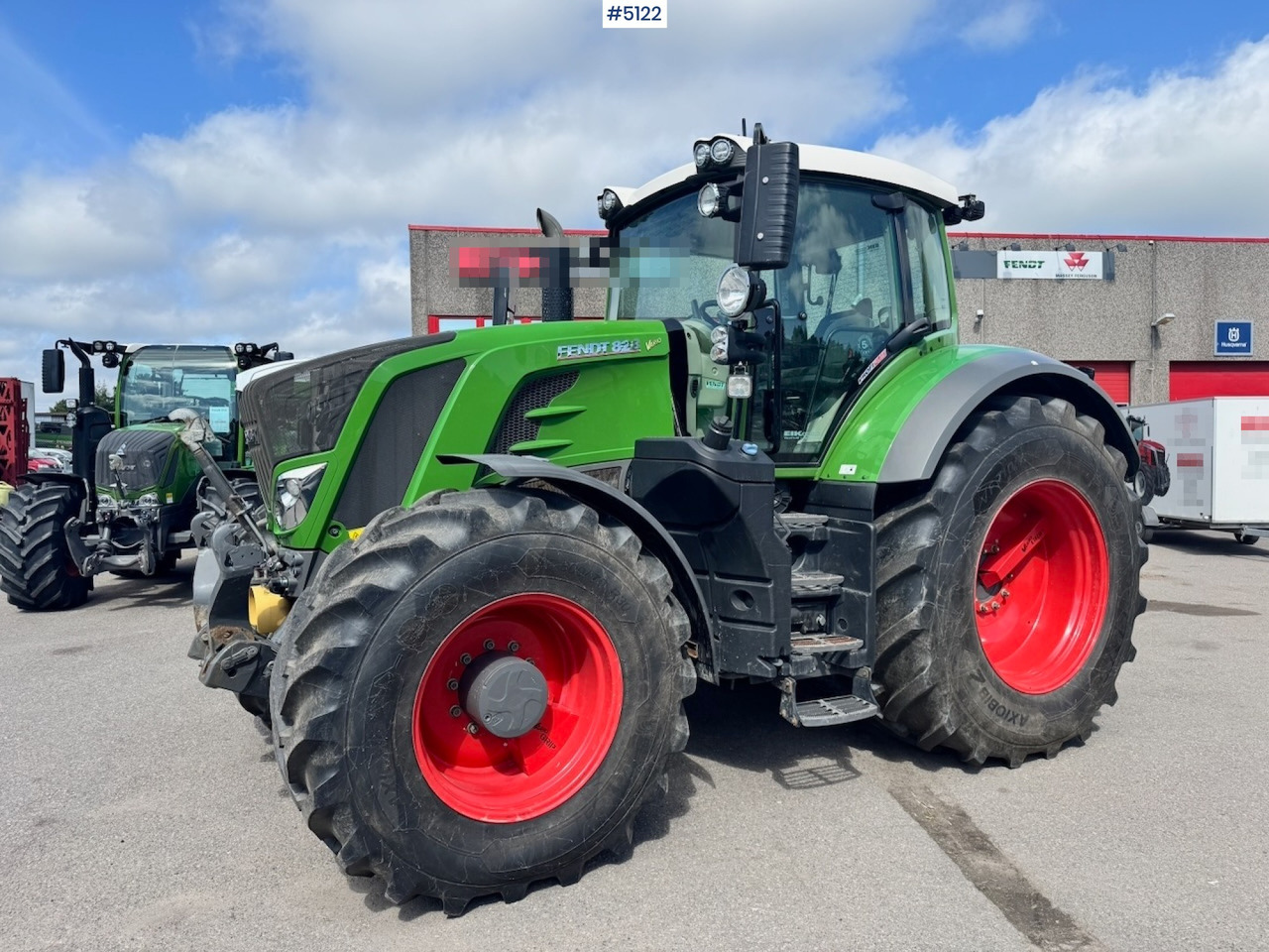 2019 Fendt 828 Vario w/ Front hydraulics and Front PTO. - Τρακτέρ: φωτογραφία 2 2019 Fendt 828 Vario w/ Front hydraulics and Front PTO. - Τρακτέρ: φωτογραφία 2