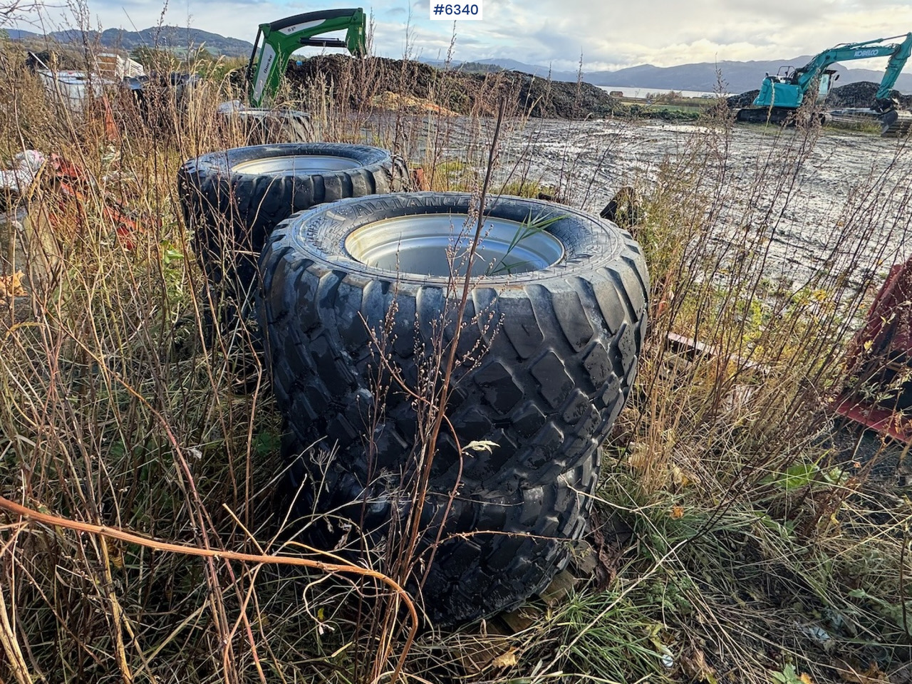 4 tires for dump trailer - Πλήρης τροχός για Κατασκευή μηχανήματα: φωτογραφία 3 4 tires for dump trailer - Πλήρης τροχός για Κατασκευή μηχανήματα: φωτογραφία 3