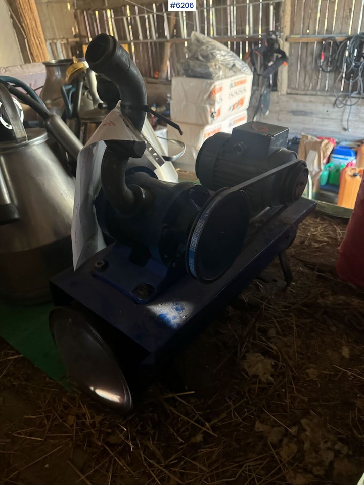 Asea milk separator device - Μηχανηματα κτηνοτροφιασ: φωτογραφία 1 Asea milk separator device - Μηχανηματα κτηνοτροφιασ: φωτογραφία 1