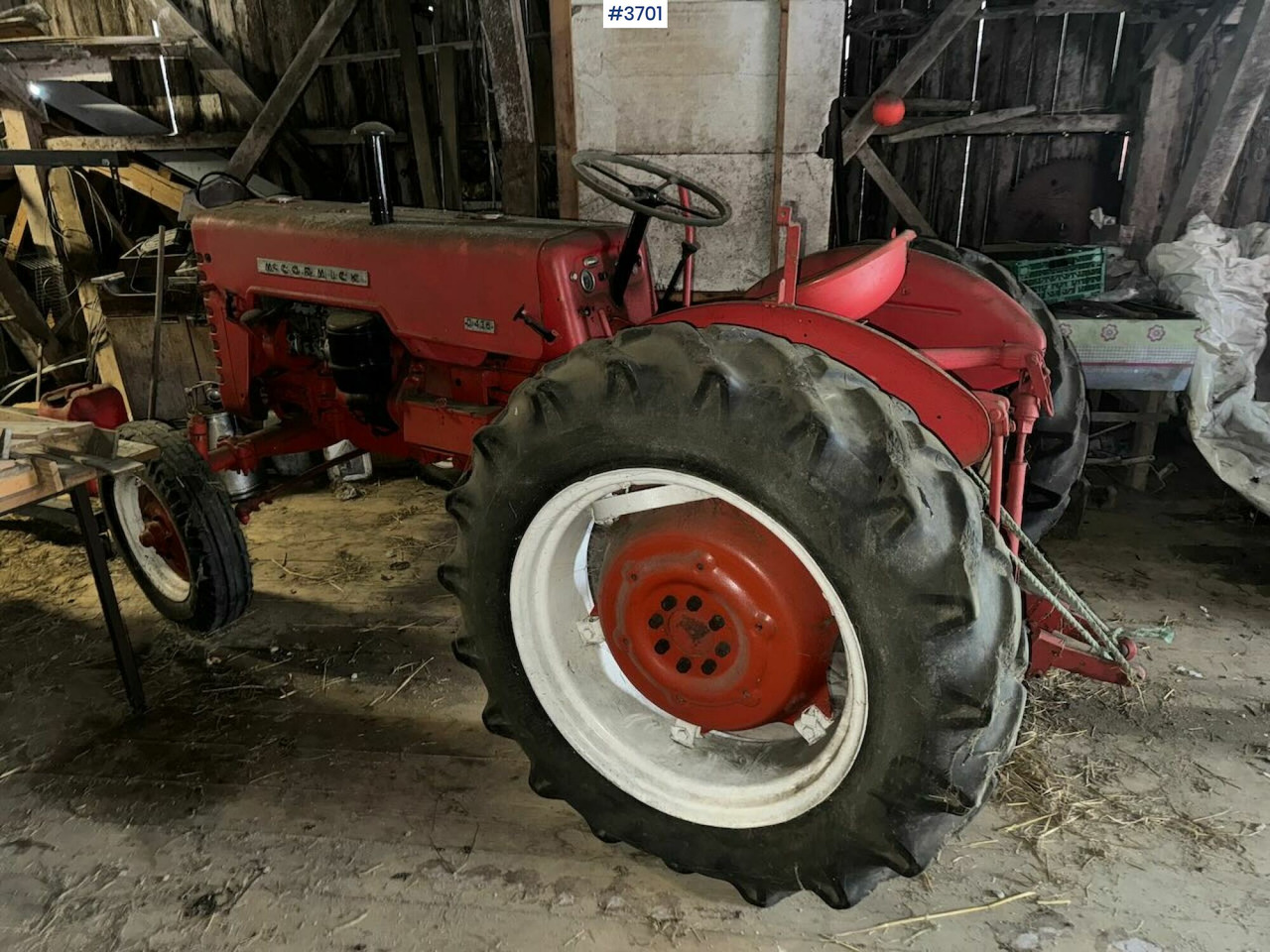 Ca.1960 McCormick D-436 - Τρακτέρ: φωτογραφία 1 Ca.1960 McCormick D-436 - Τρακτέρ: φωτογραφία 1