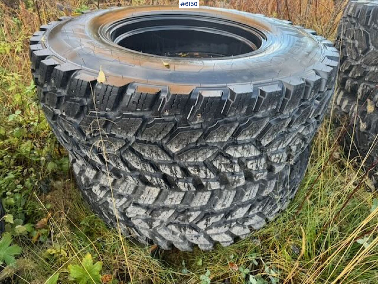 Complete set of Nokian studded tires - Ελαστικό για Γεωργικά μηχανήματα: φωτογραφία 3 Complete set of Nokian studded tires - Ελαστικό για Γεωργικά μηχανήματα: φωτογραφία 3