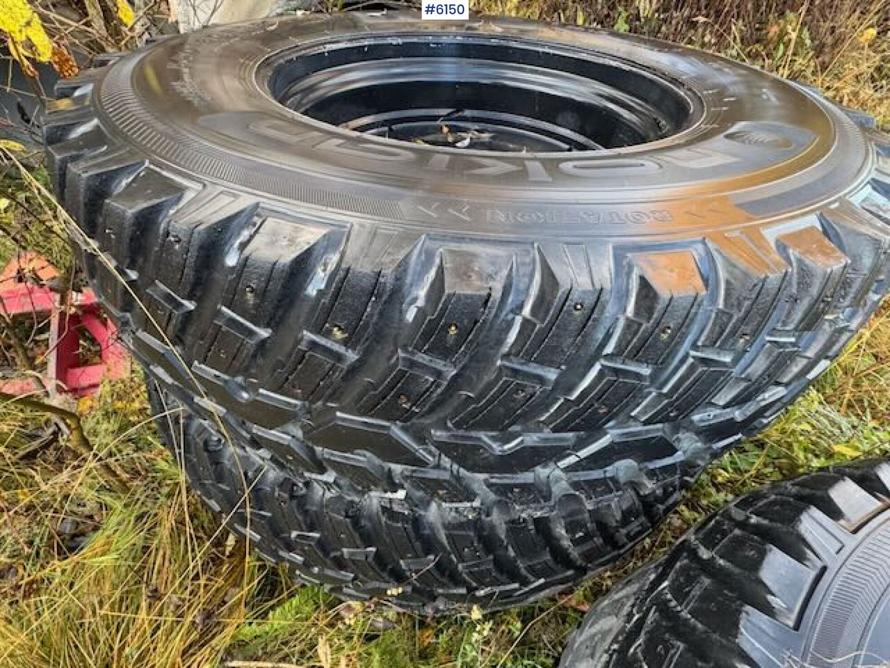 Complete set of Nokian studded tires - Ελαστικό για Γεωργικά μηχανήματα: φωτογραφία 1 Complete set of Nokian studded tires - Ελαστικό για Γεωργικά μηχανήματα: φωτογραφία 1