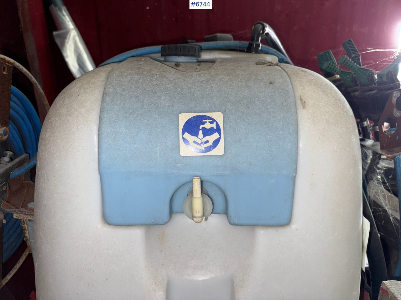 Field sprayer 8 meters - Ψεκαστικό: φωτογραφία 5 Field sprayer 8 meters - Ψεκαστικό: φωτογραφία 5