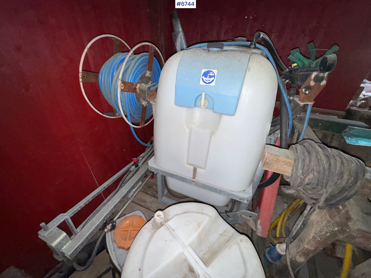 Field sprayer 8 meters - Ψεκαστικό: φωτογραφία 4 Field sprayer 8 meters - Ψεκαστικό: φωτογραφία 4