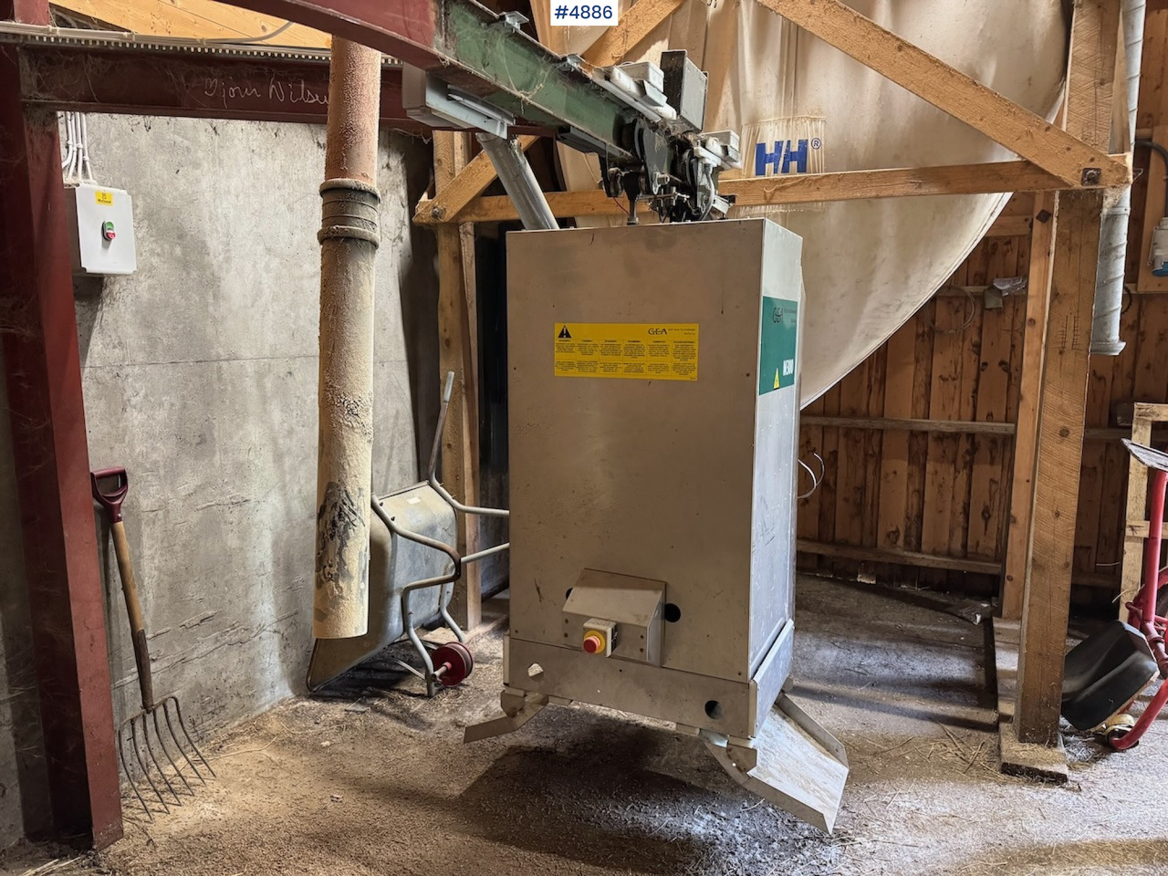 GEA M300 Automatic feeder, barely used. - Μηχανηματα κτηνοτροφιασ: φωτογραφία 2 GEA M300 Automatic feeder, barely used. - Μηχανηματα κτηνοτροφιασ: φωτογραφία 2