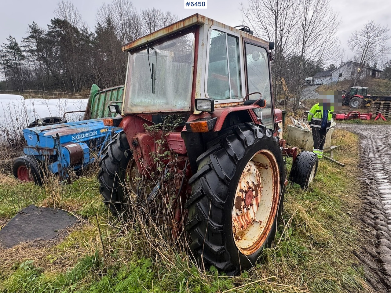 International 574 tractor - Τρακτέρ: φωτογραφία 5 International 574 tractor - Τρακτέρ: φωτογραφία 5