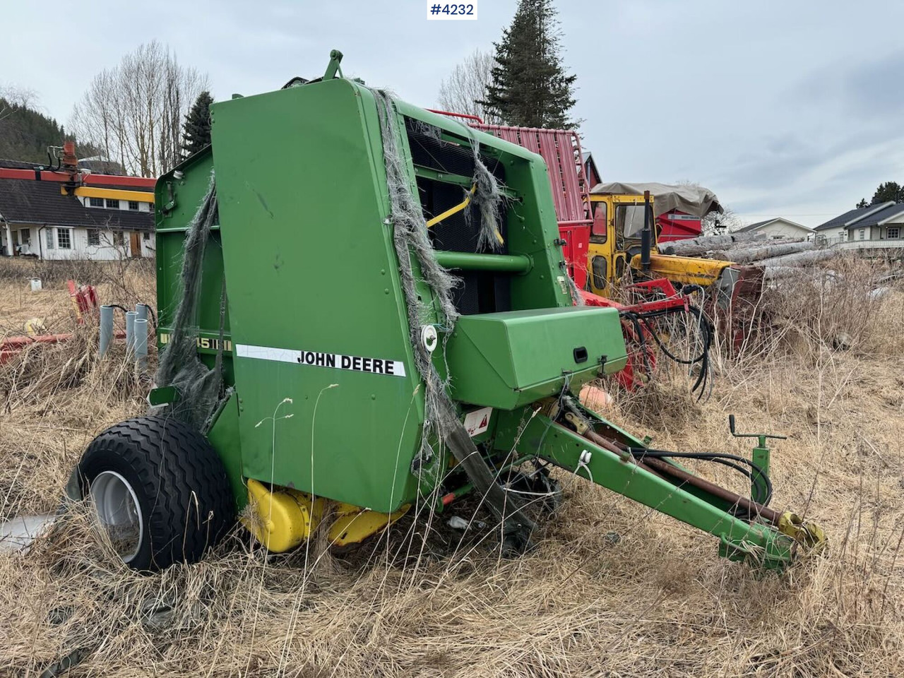 John Deere 545 Round baler - Σανού και κτηνοτροφικά μηχανήματα: φωτογραφία 2 John Deere 545 Round baler - Σανού και κτηνοτροφικά μηχανήματα: φωτογραφία 2