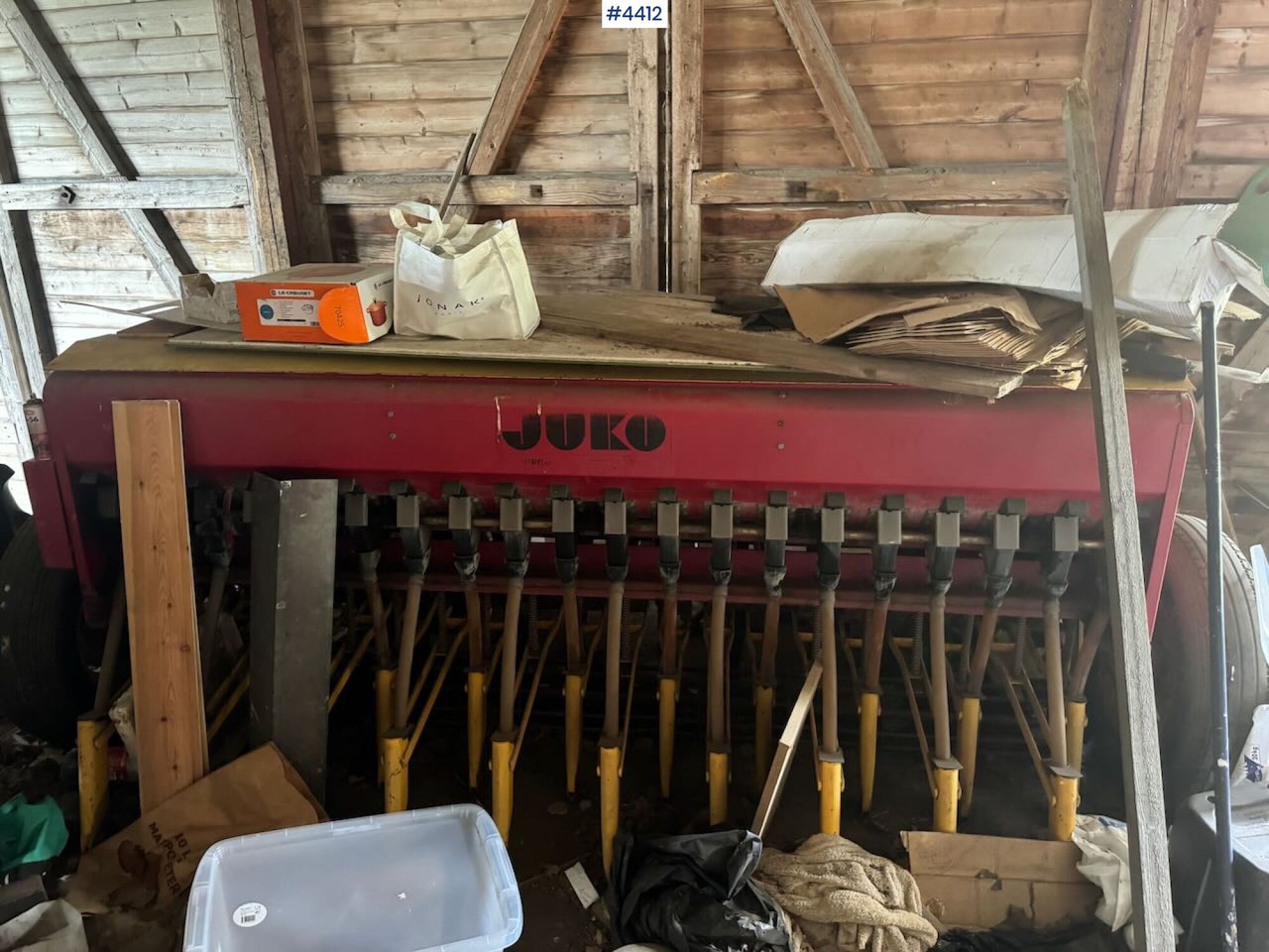 Juko Sowing Machine - Σπαρτική μηχανή: φωτογραφία 1 Juko Sowing Machine - Σπαρτική μηχανή: φωτογραφία 1