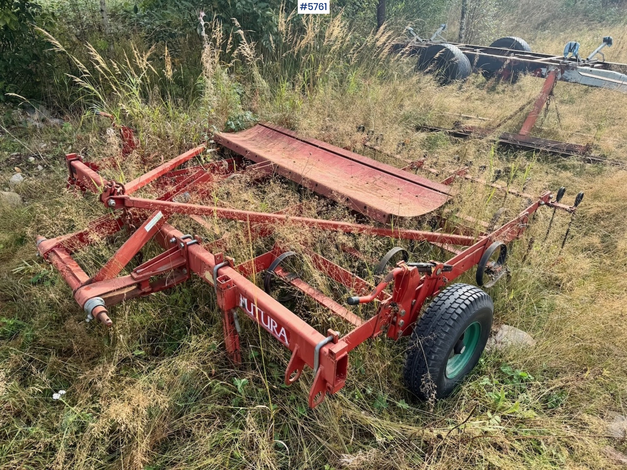 Kverneland Futura Harrow. - Μηχανή οργώματος: φωτογραφία 1 Kverneland Futura Harrow. - Μηχανή οργώματος: φωτογραφία 1