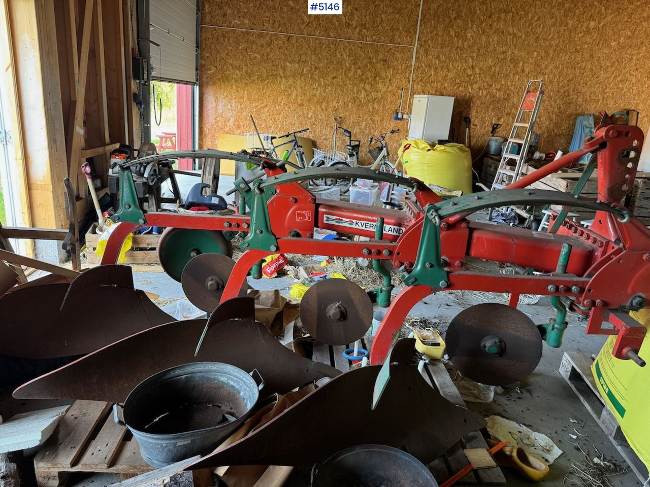 Kverneland Model A 3-furrow plough - Μηχανή οργώματος: φωτογραφία 2 Kverneland Model A 3-furrow plough - Μηχανή οργώματος: φωτογραφία 2