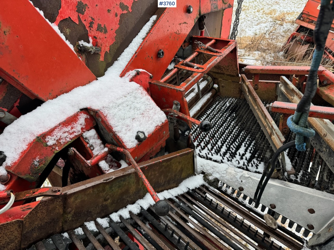 Πατατοεξαγωγέας Kverneland N2100 Potetopptaker with Kverneland desmantling machine.: φωτογραφία 19