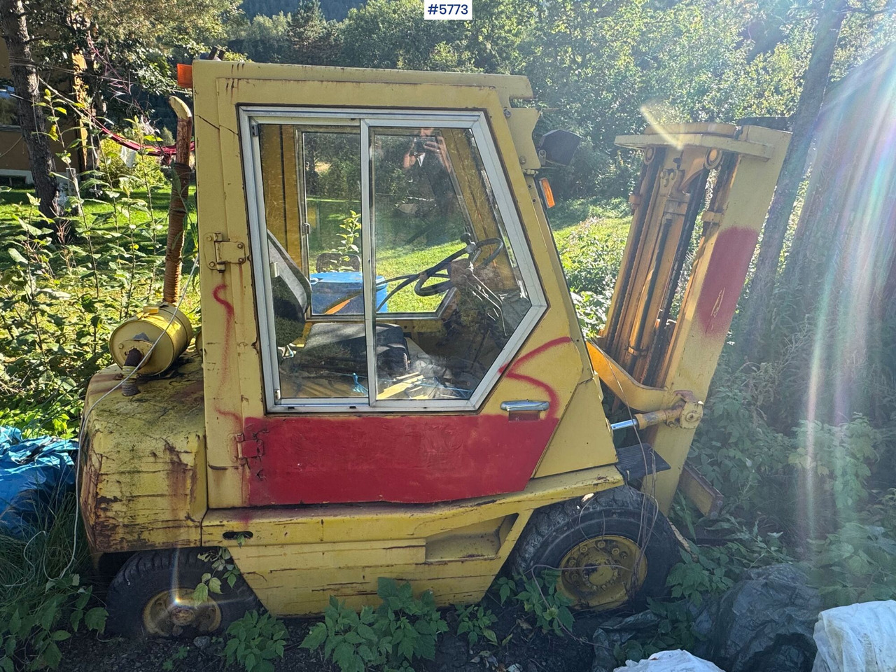 Toyota 02-3FD25 Truck. Repair object - Περονοφόρο όχημα: φωτογραφία 1 Toyota 02-3FD25 Truck. Repair object - Περονοφόρο όχημα: φωτογραφία 1