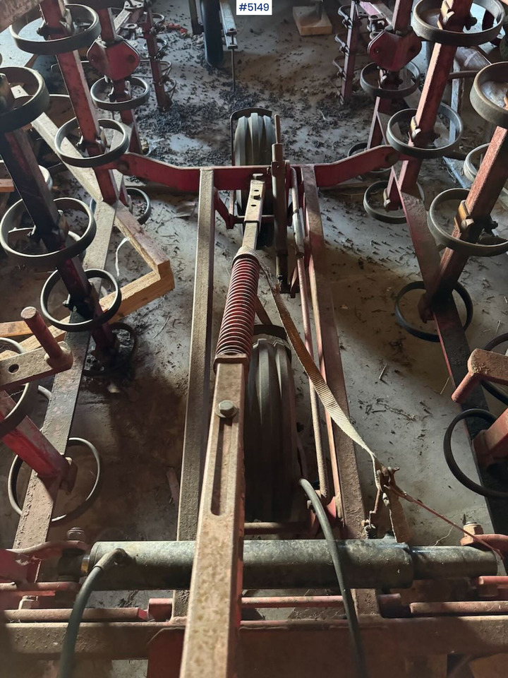 Väderstad harrow, 3.3 meters - Μηχανή οργώματος: φωτογραφία 3 Väderstad harrow, 3.3 meters - Μηχανή οργώματος: φωτογραφία 3