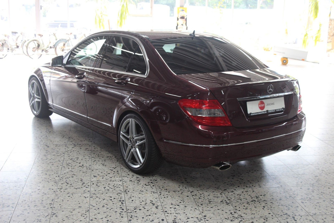 Mercedes-Benz C 230 Avantgarde Automatik sehr gepflegt! 130tKM - Λιμουζίνα/ Sedan: φωτογραφία 3 Mercedes-Benz C 230 Avantgarde Automatik sehr gepflegt! 130tKM - Λιμουζίνα/ Sedan: φωτογραφία 3
